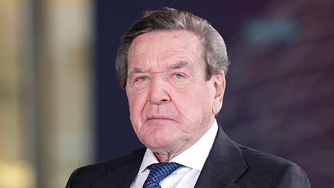 Gerhard Schröder ist weiterhin Mitglied der SPD.