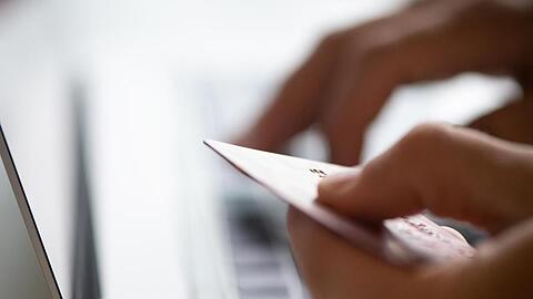Banken müssen die Vorgaben der europäischen Zahlungsdiensterichtlinie ("Payment Service Directive") seit dem 14. September umsetzen.
