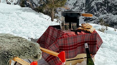 E Guete! Fondue genießen an einem ungewöhnlichen Ort.