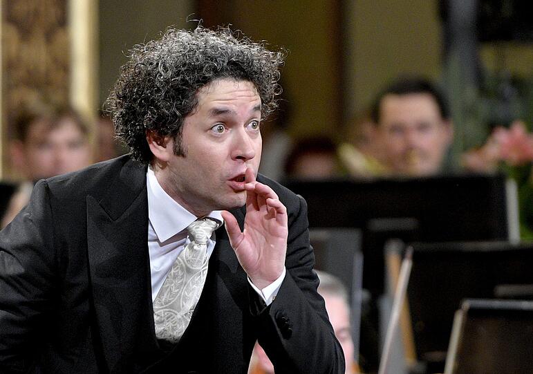 Gustavo Dudamel als Dirigent der Wiener Philharmoniker, hier beim Neujahrskonzert von 2017