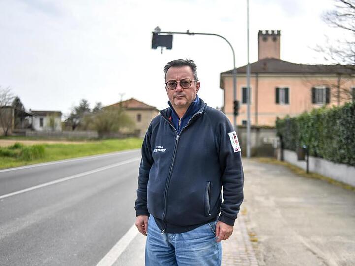 Gianni Fassina, Bürgermeister von Ferrera Erbognone, eine Ortschaft, in der Corona-Hochburg Lombardei liegt.