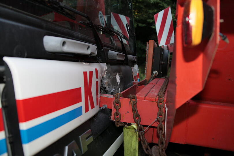 Reichertsheim: Massen-Crash: Hier krachen drei LKW ineinander - Bayern - Abendzeitung München