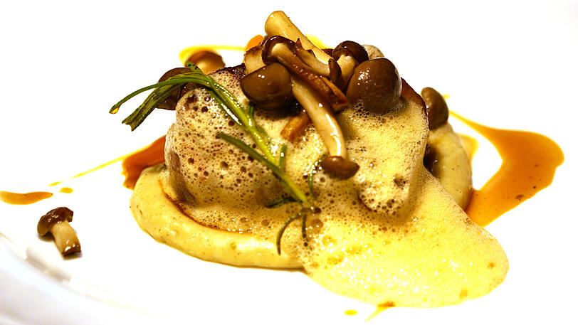 4. Gang: Rinderfilet mit Pappelpilzen.