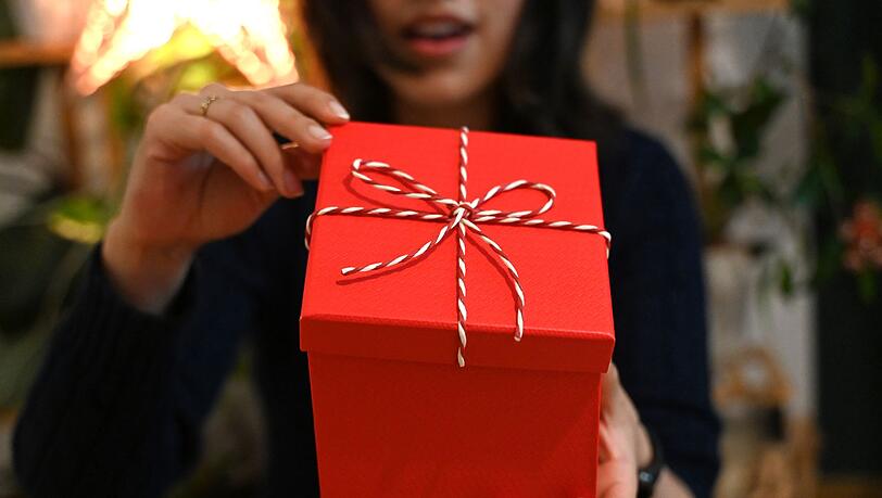 Ich schenk’ mir was: neuer Geschenke-Trend zum Fest