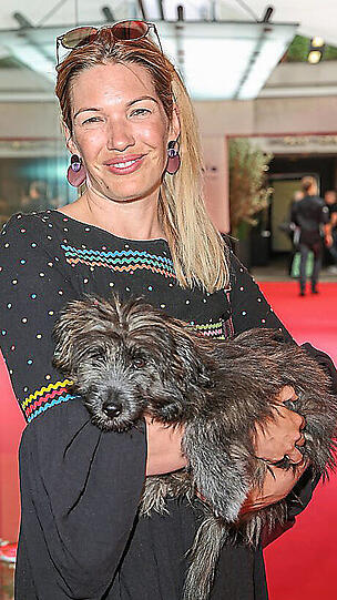 Wieder auf den Hund gekommen: Jessica Kastrop mit Han Solo.