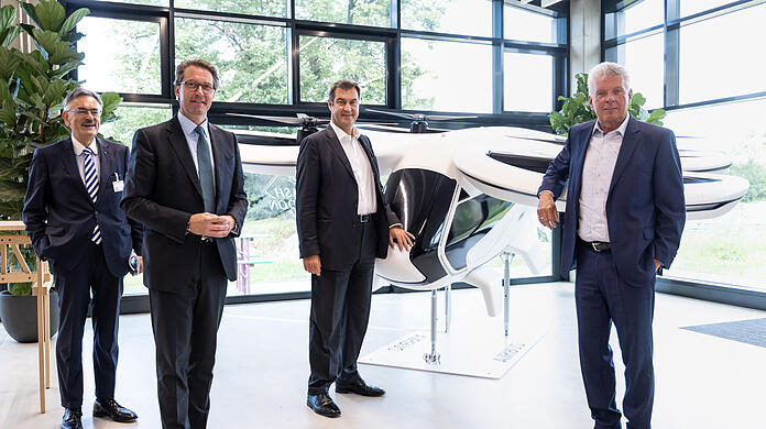 Wolfgang A. Herrmann (v.l.), Andreas Scheuer, Markus Söder und Dieter Reiter am Montag bei der Eröffnung des DZM in München.