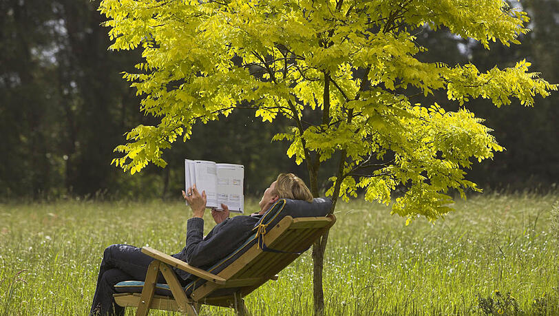 Die Häuser der Bibliotels müssen auch in den Gärten lauschige Ecken zum Schmökern bieten. Die Häuser der Bibliotels müssen auch in den Gärten lauschige Ecken zum Schmökern bieten.