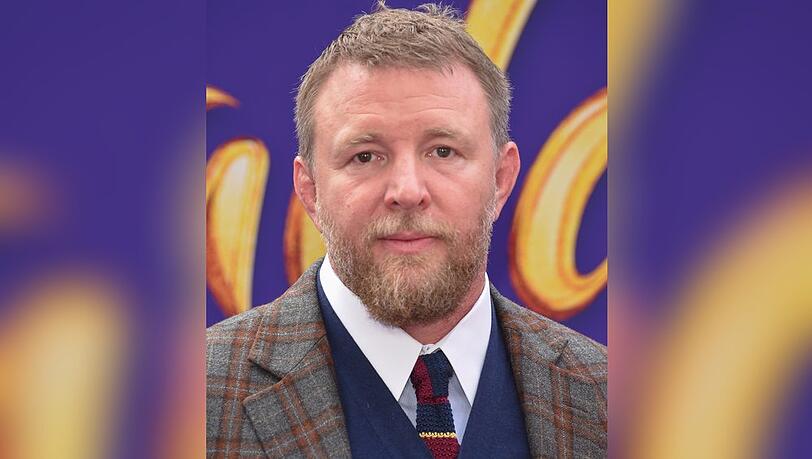 Guy Ritchie war von 2000 bis 2008 mit der S&auml;ngerin Madonna verheiratet. Die beiden haben ein gemeinsames Kind.