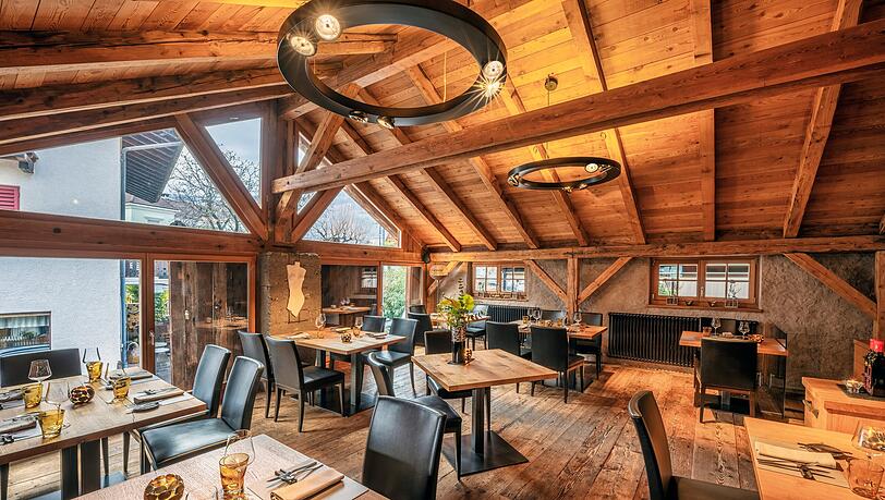 Zum Stadele in Lana mit acht Gästezimmern gehört auch das Gourmetrestaurant Stadele, das gleich nebenan liegt. Zum Stadele in Lana mit acht Gästezimmern gehört auch das Gourmetrestaurant Stadele, das gleich nebenan liegt.