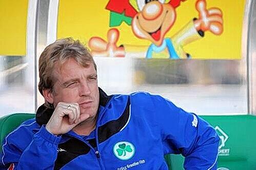 Fürths Trainer Mike Büskens hat vor dem Gipfeltreffen in Cottbus einige Gemeinsamkeiten zwischen der SpVgg und Energie entdeckt.