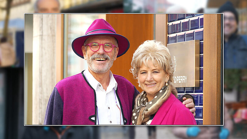 Galerist Wolfgang Seller und Immobilienkauffrau 
Ingrid Seller.
 Wolfgang Seller: 
"An meiner Frau schätze ich ihre unendliche Güte, ihre herzliche Art - und dass sie mich aushält.  Wir leben seit 20 Jahren zusammen. 
Wir kommen beide aus der Modebranche, und ich habe knapp 90 Hüte und 113 Brillen. Kopfbedeckung   und Gestelle fürs Auge sollten zum Outfit passen. 
Zum Essen gehe ich am liebsten ins vegetarische Prinz Myshkin in der Hackenstraße. Da ist die  Küche sensationell gut. Meine Vorliebe gilt dort 
den Gerichten mit Tofu."   
Ingrid Seller: "Ich mag an meinem Mann seine Aufgeschlossenheit und seinen unermüdlichen  Unternehmungsdrang, aber auch seine Freude am Risiko 
und dass er sich schnell entscheiden kann. 
Ich ernähre mich ebenfalls vegetarisch, doch manchmal kommt es vor, dass ich mir Fisch mit Kartoffelsalat im Spatenhaus an der Oper gönne."