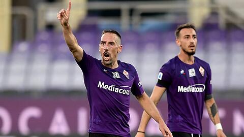 Bayern-Legende Franck Ribéry hat gegen Brescia Calcio sein Comeback für den AC Florenz gefeiert.