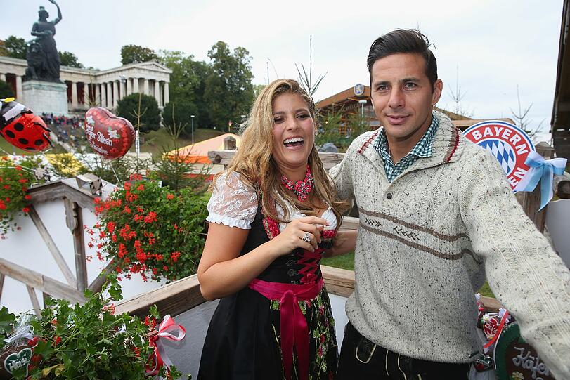 Claudio Pizarro und Karla Salcedo