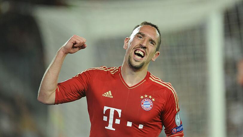 Auch auf den Plätzen 2 und 3: die Bayern-Kicker Franck Ribéry (87 Stimmen) . . . Auch auf den Plätzen 2 und 3: die Bayern-Kicker Franck Ribéry (87 Stimmen) . . .