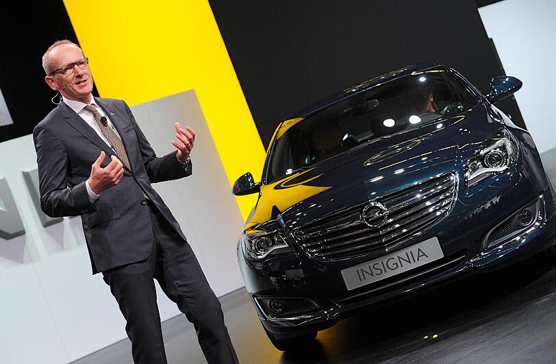 Opel präsentiert sein überarbeitetes Flaggschiff Insignia.