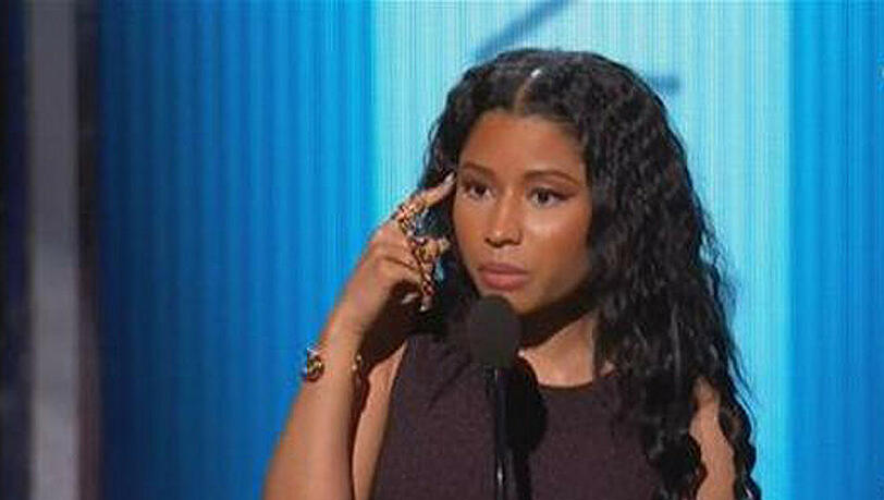 Nicki Minaj blickte angeblich dem Tod ins Auge Nicki Minaj blickte angeblich dem Tod ins Auge