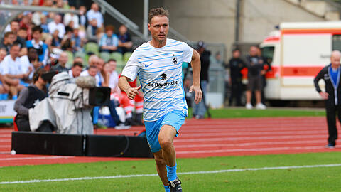 Harald Cerny spielte von 1995 bis 2007 für den TSV 1860 München. Hier beim Legendenspiel gegen den FC Bayern, für den er am Anfang seiner Karriere kickte.