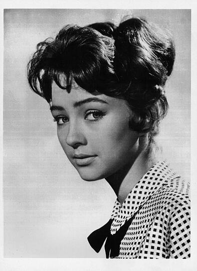 Mit acht Kinderstar, mit 18 mit Tony Curtis verheiratet. In ihrem Buch "Scheinweltfieber" packt Christine Kaufmann aus.