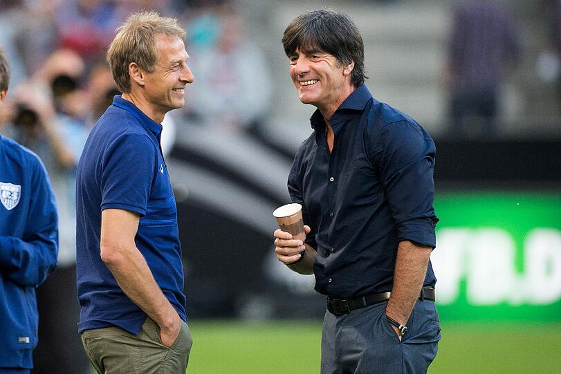 Joachim Löw und Jürgen Klinsmann verstehen sich bestens - auch wenn sie Konkurrenten sind.