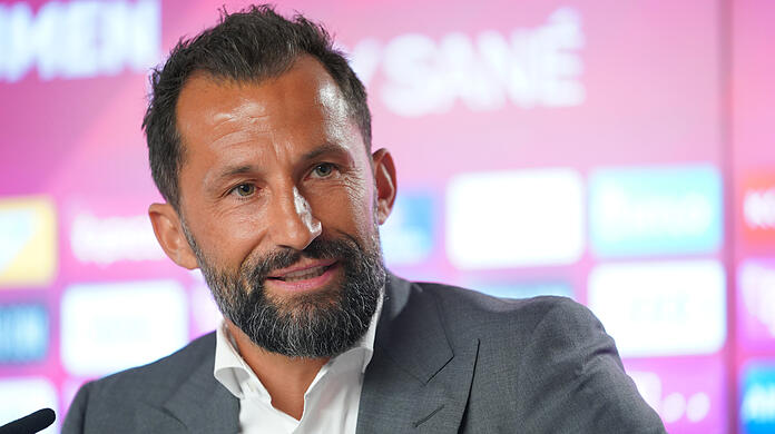 Bayerns Sportvorstand Hasan Salihamidzic hatte in den letzten Tagen der Transferperiode einiges zu tun.