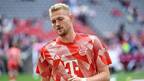 Für das Pokalspiel in Münster reicht es nicht ganz, verkündete Thomas Tuchel. Danach sollte Matthijs de Ligt allerdings wieder dabei sein.
