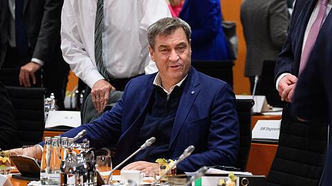 Bayerns Ministerpräsident Markus Söder zu Beginn des Bund-Länder-Gipfels im Bundeskanzleramt.