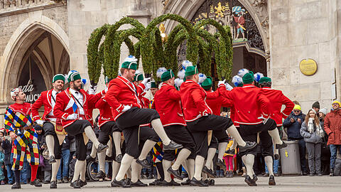Vom 6. Januar bis 17. Februar haben die Sch&auml;ffler etwa 450 Auftritte.