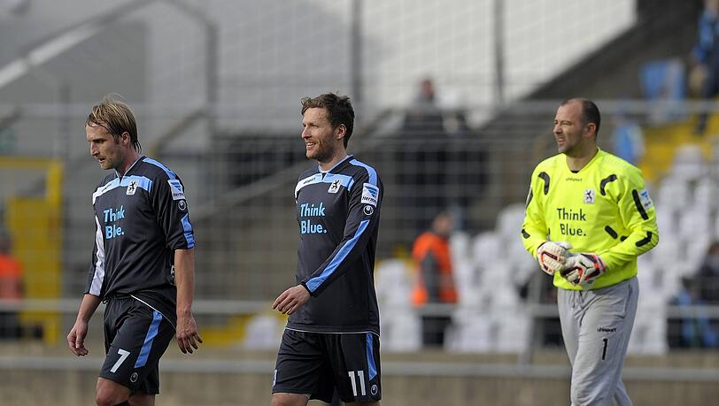 Absolvierte Testspiele für den TSV 1860 im Grünwalder Stadion: Gábor Király. Absolvierte Testspiele für den TSV 1860 im Grünwalder Stadion: Gábor Király.