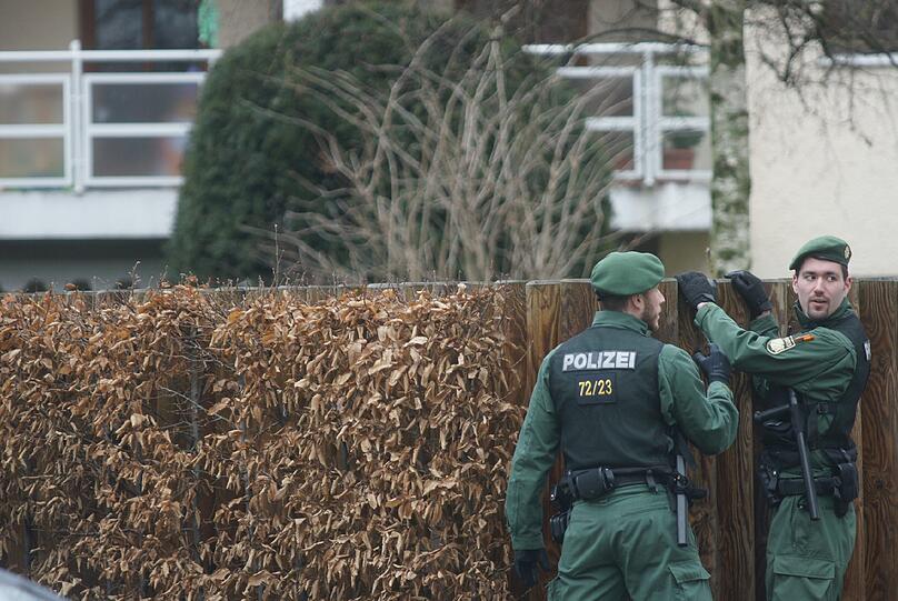 Vor einer Woche hat ein bislang unbekannter Täter die 31-jährige Katrin Michalk in einem Hausflur in Obersendling mit 18 Messerstichen ermordet.