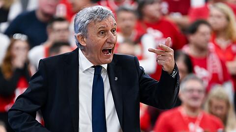 Svetislav Pesic und die Bayern-Basketballer haben das erste Saisonziel verpasst.