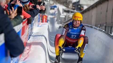 Felix Loch (GER) fährt durch den Eiskanal. Der Berchtesgadener holte sich am 29. Dezember den Deutschen Meistertitel.