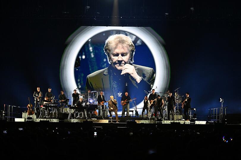 Mehr als warme Worte &uuml;ber Udo J&uuml;rgens: Howard Carpendale. Aber kann man ihn mit Roland Kaiser verwechseln?