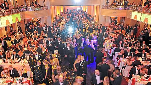 Filmreifes Spektakel: Beim Deutschen Filmball im Bayerischen Hof feiern jährlich rund 1.000 Stars - normalerweise.