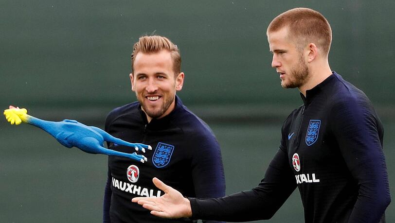 Hatten bei Tottenham und in der englischen Nationalmannschaft schon so einigen Spaß miteinander: Harry Kane (li.) und Bayern-Wunschspieler Eric Dier.