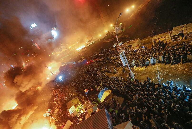 Blut, Feuer, Gewalt: Die Situation in Kiew ist in der Nacht weiter eskaliert. Die Bilder aus der Ukraine.