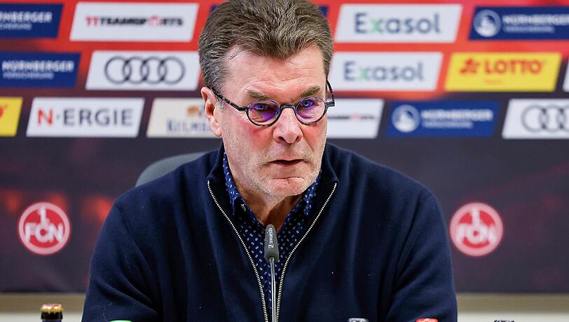 Sportvorstand Dieter Hecking bekannt, dass er bis Saisonende auch das Amt des Cheftrainers übernimmt.