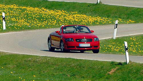 Statussymbol und gutes Fahrgefühl: das Cabrio Statussymbol und gutes Fahrgefühl: das Cabrio