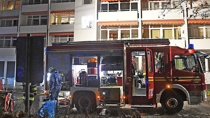 Im Einsatz waren rund 50 Kräfte von Feuerwehr, Polizei und Rettung.