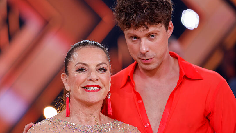 "Let's Dance"-Kandidatin Christine Neubauer mit ihrem Tanzpartner Valentin Lusin