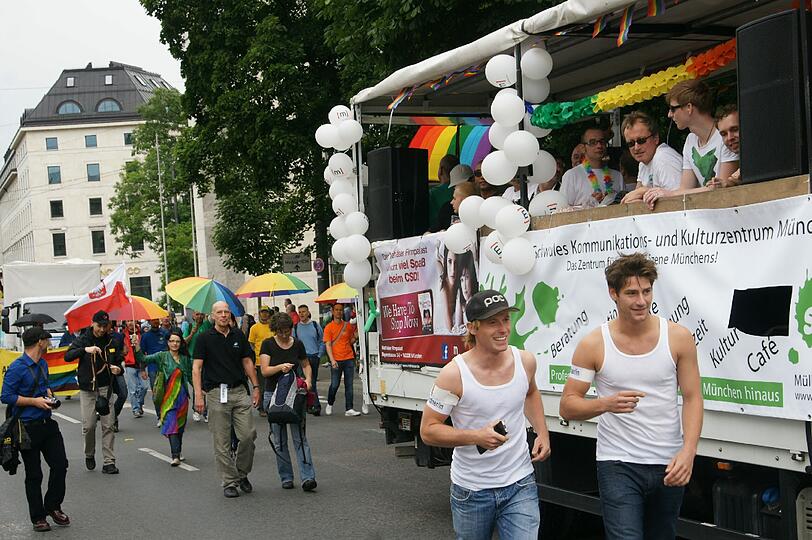 Sehen Sie hier die besten Bilder vom CSD in München.