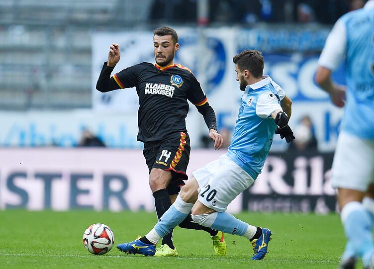 Valdet Rama &ndash; Note 4.

Selten traf der Begriff &bdquo;bemüht&ldquo; so gut zu einem Spieler wie am Samstag zu Rama. Der Albaner nahm immer wieder Tempo auf, brachte sich in gute Positionen &ndash; und blieb vom Glück verlassen.