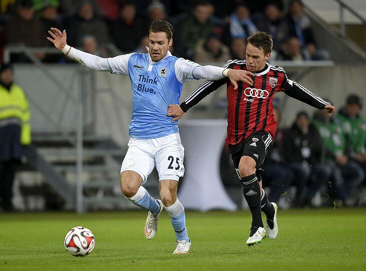 Gary Kagelmacher Note 3

Hielt seine Seite mit großem Kampfgeist meist dicht. Pech, dass sein Kopfball vor dem 0:1 bei Danilo landete. Bügelte Eichers Patzer aus.