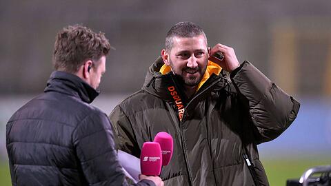 Rückkehr ins Grünwalder: Ex-Löwe Sascha Mölders am Montagabend in ungewohnter Rolle am Mikrofon von "Magenta Sport".