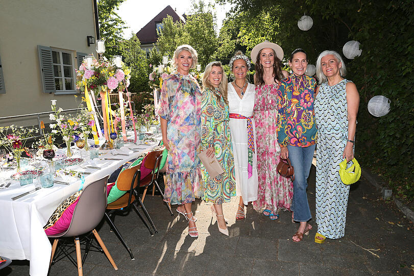 Barbara Klein, Jennifer Knäble, Anni Carlsson, Sandra Rehm, Annette Weber und Birgit Schrowange Barbara Klein, Jennifer Knäble, Anni Carlsson, Sandra Rehm, Annette Weber und Birgit Schrowange