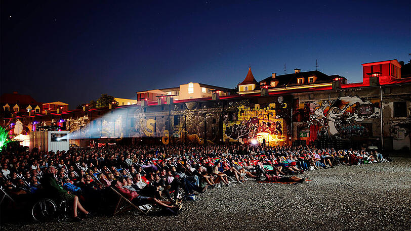 Von vielen geliebt: das Open-Air-Kino im Viehhof.