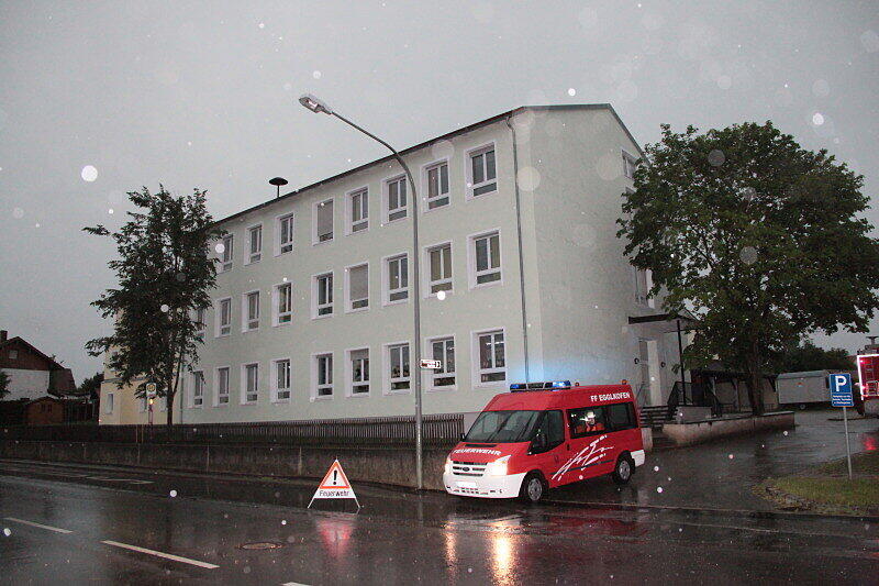 In Mühldorf sind mehrere Keller überflutet gewesen. Die Bilder vom Feuerwehreinsatz.
