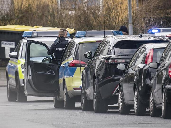 Großeinsatz in Obertshausen nach den Schüssen auf einen Gerichtsvollzieher.