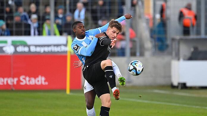 Traf zum 1:1 gegen den SV Sandhausen: Abwehrspieler Leroy Kwadwo.