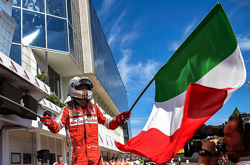 Mercedes hat was dagegen, dass Sebastian Vettel mit Ferrari in Monza triumphiert.