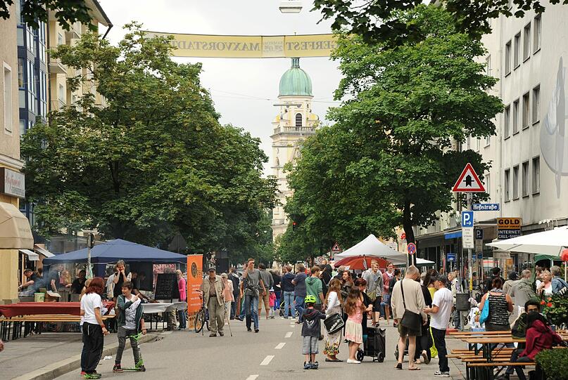 Das Straßenfest in der Augustenstraße: Die schönsten Bilder.